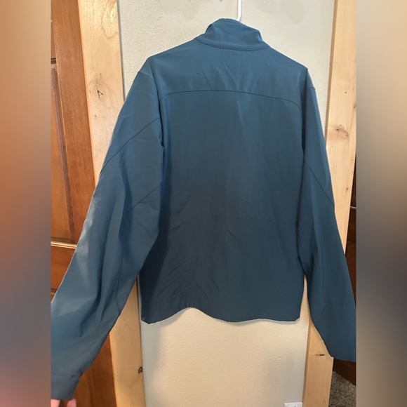 Rei jacket - Picture 3 of 5